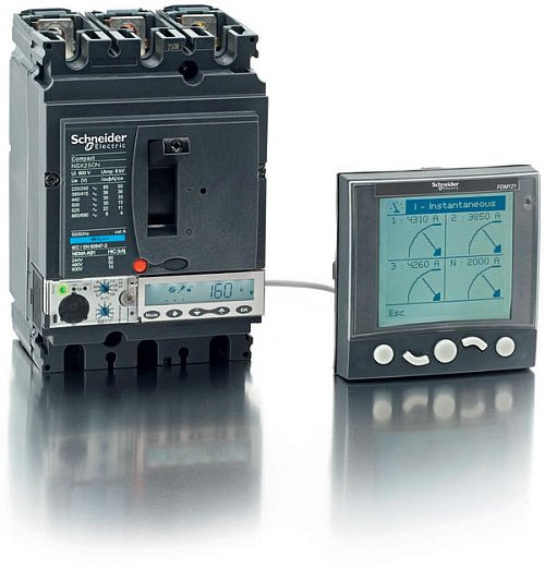 Schneider Electric - Compact NSX mit dem Front-Display-Modul Schneider Electric - Compact NSX mit dem Front-Display-Modul