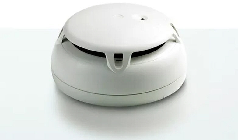 Compar AG - Lötkontrolle Deep Learning Bild 2 Compar AG - Lötkontrolle Deep Learning Bild 2