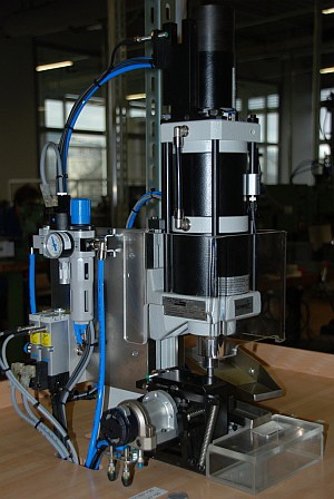 SCHMIDT Technology - Ansicht Presse links SCHMIDT Technology - Ansicht Presse links