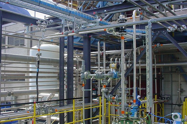 Sena Plastics - Druckhaltearmaturen Sena Plastics - Druckhaltearmaturen